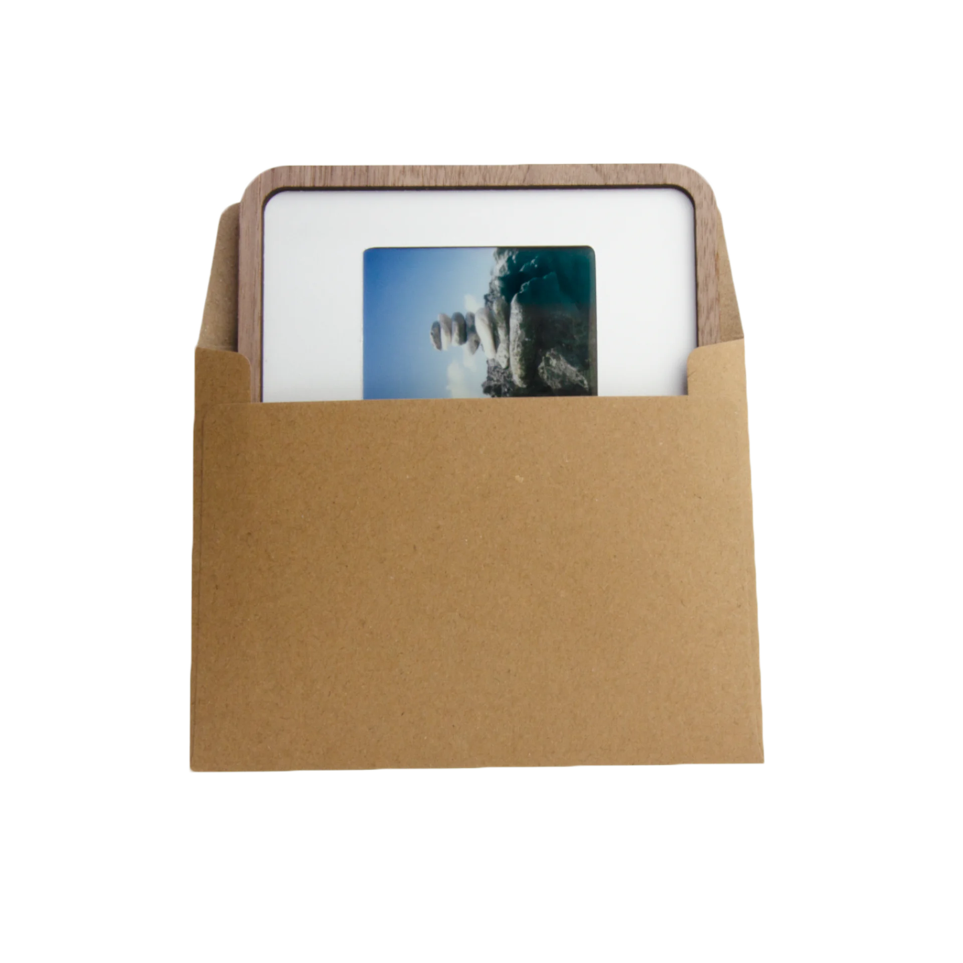 A Pop-up Frame with a photo slipped into its kraft envelope